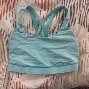 Lululemon sports bra